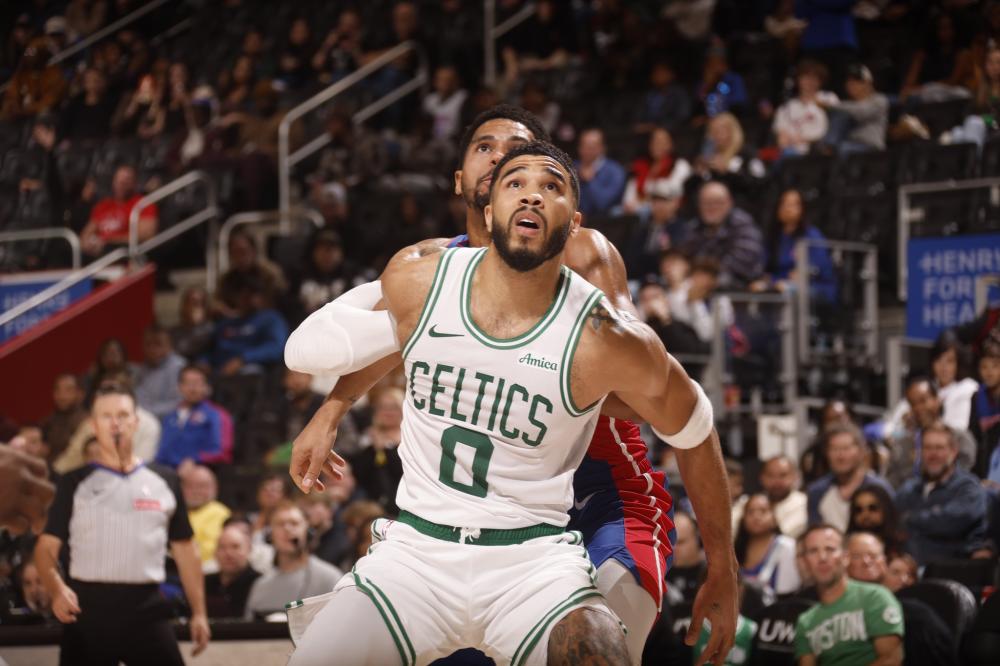 也能分球给 也能分球给