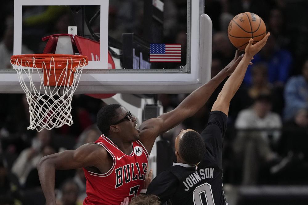 的中远距离 的中远距离